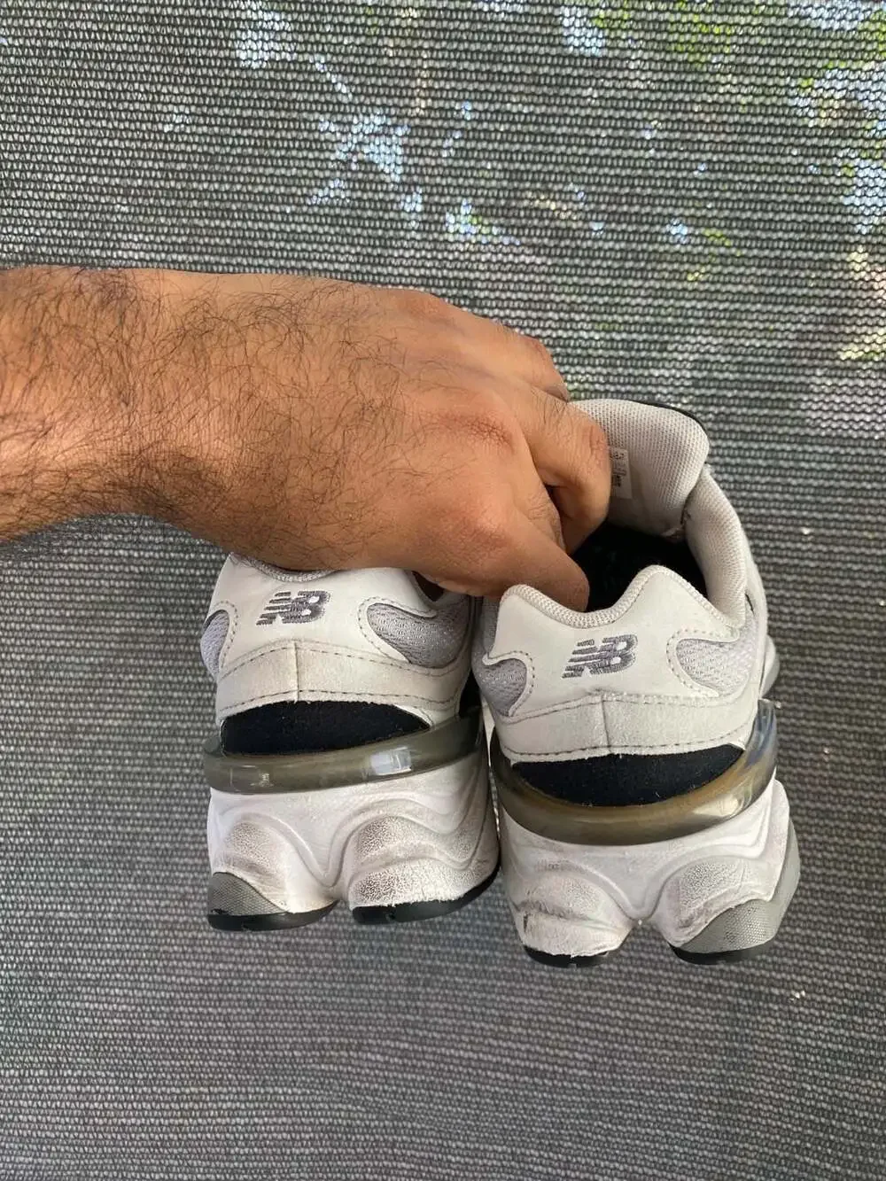 New Balance 9060 Grey/Black